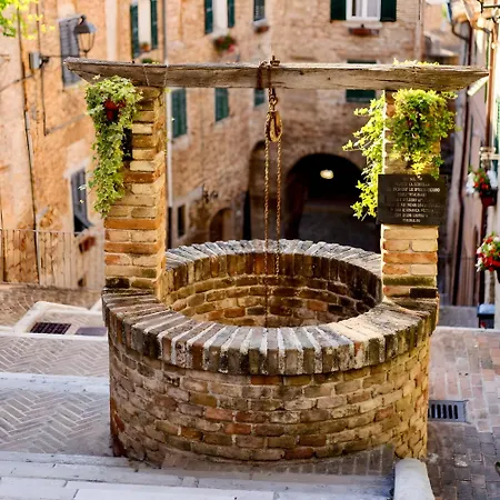 Guest house Antica Dimora Sforza Bed & Bike Corinaldo