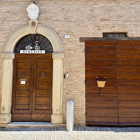 Antica Dimora Sforza Bed & Bike 3* Corinaldo