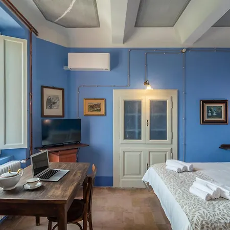 Antica Dimora Sforza Bed & Bike Guest house 3*