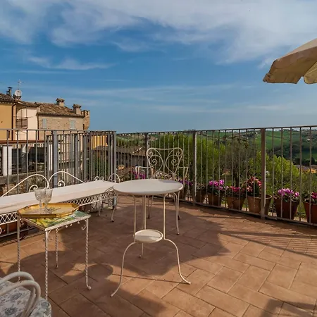 Guest house Antica Dimora Sforza Bed & Bike 3*